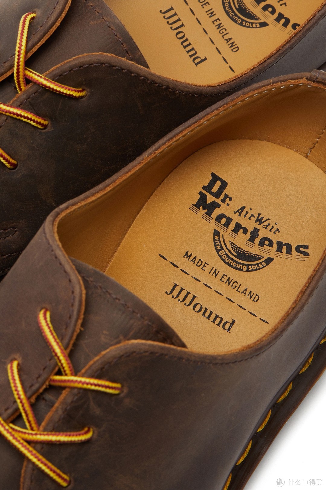 Dr. Martens x JJJJound首度联名，全新英产鞋款月底开售