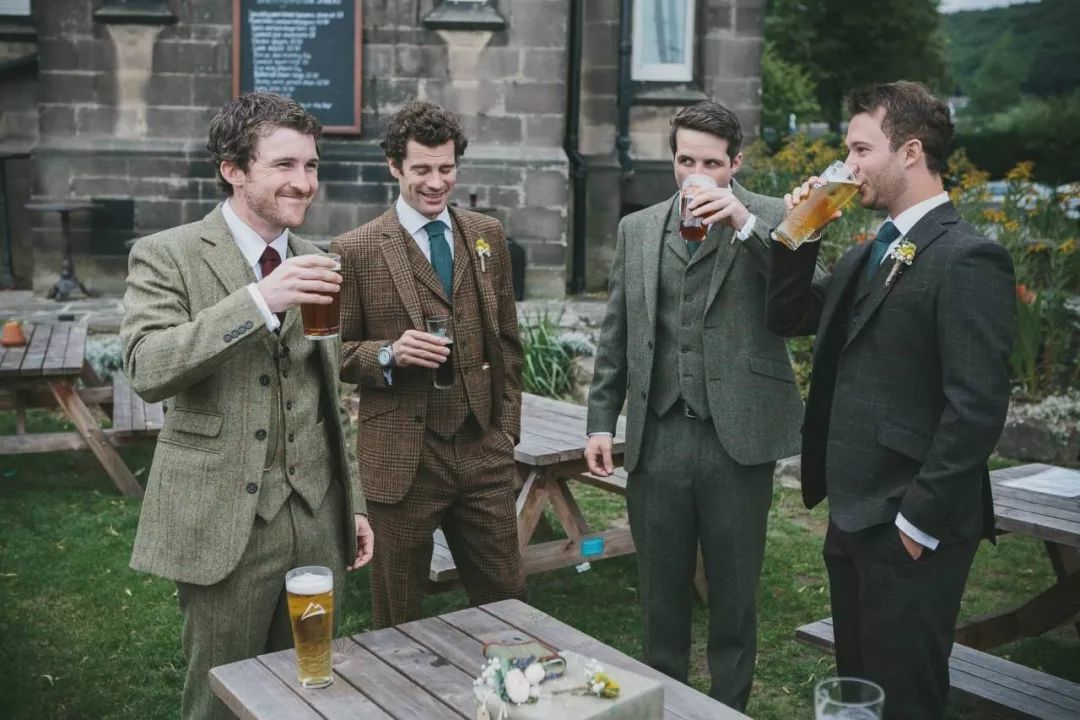 苏格兰除了威士忌，还有复古迷喜爱的Harris Tweed粗花呢