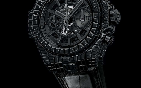 宇舶表为 2015 年巴塞尔世界钟表博览会隆重推出三款BIG BANG腕表