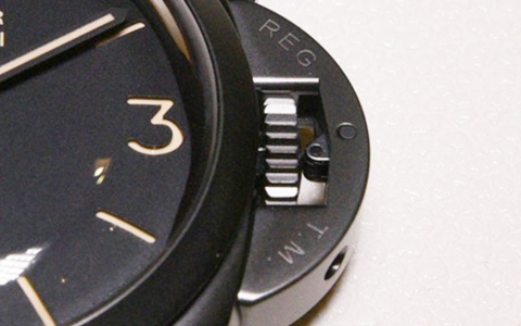 历史延伸 沛纳海Luminor 1950系列钛金属DLC腕表