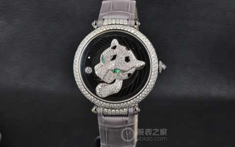 高级制表与珠宝工艺的华丽邂逅 卡地亚PANTHÈRE JOUEUSE猎豹装饰腕表