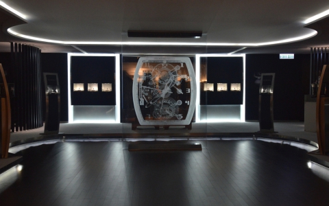 前沿科技与传统工艺的结合 2014亚洲高级钟表展理查德米勒展馆一览